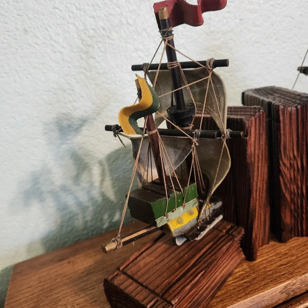 Vtg Ship Nautical Wood‎ and Paper Mache Cloth Bookends Set Pirate Spanish MCM